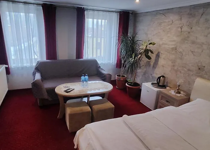 Goscinne Πανσιόν Orzesze