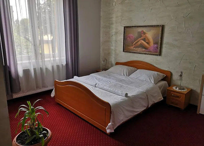 Goscinne Πανσιόν 4*